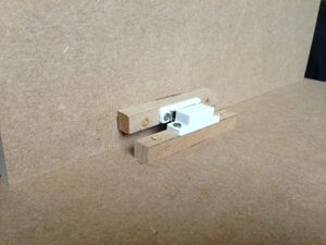 Arcade-buildblog-20121201 Magnethalterung.jpg