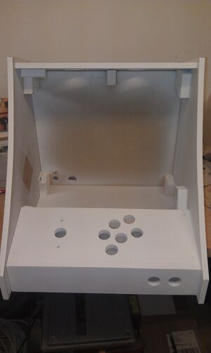 Arcade-buildblog-20130306-2 Lackiert.jpg